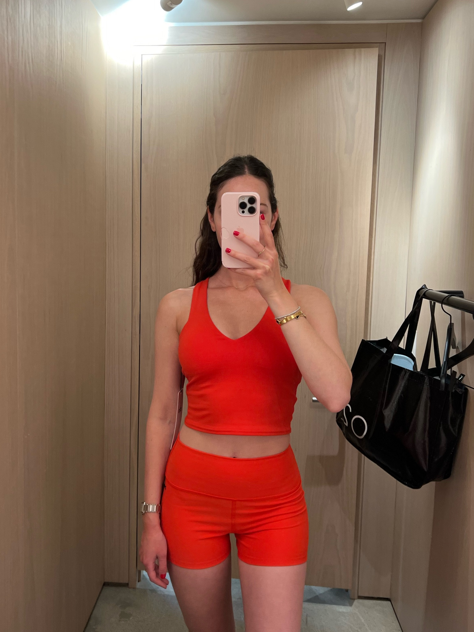Obsessed with the new alo color!! Will be wearing this all summer 😍
Top- S
Shorts- S

Summer outfit, workout outfit, sports bra, workout shorts, alo yoga

#LTKSeasonal #LTKFitness #LTKFindsUnder100