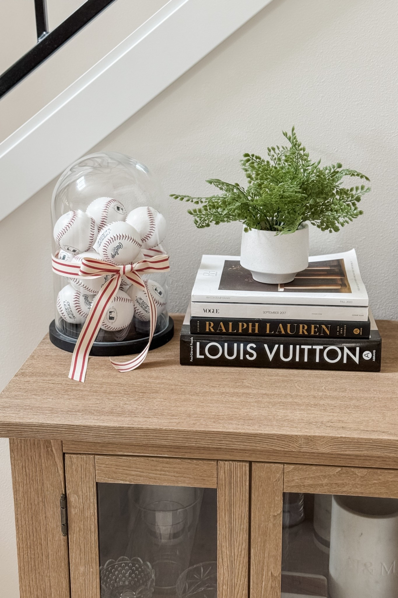 Summer entryway decor! ⚾️♥️ 

#LTKSeasonal #LTKHome