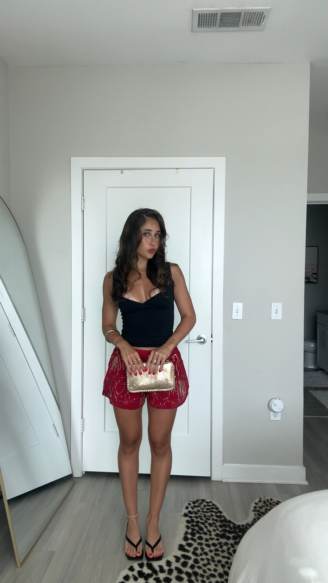 fri night din + drinks fit🍷 #peppermayo #windsor #datenightfit #ootn

#LTKU