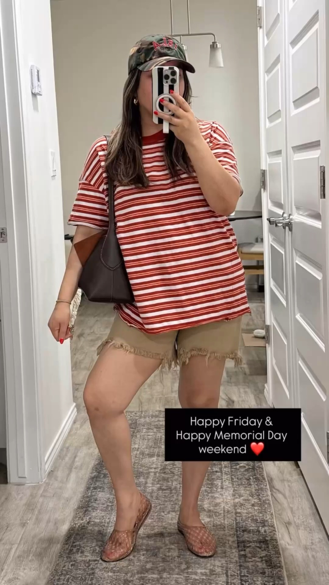 Happy Friday & Happy Memorial Day Weekend ❤️💙

#LTKgrwm #LTKootd #LTKOver40