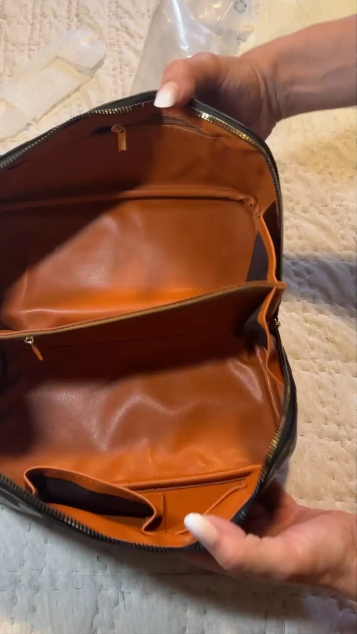  HUANLANG Travel Makeup Bag Large Capacity Travel
