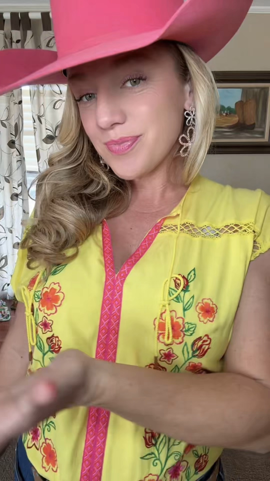 👜 Follow + Comment COWGIRL to shop it all!
Have you seen these new Walmart Arrivals?
#walmartfinds #westernstyle #walmartwesternfashion #cowgirlfashion

#LTKootd #LTKvlog #LTKstorytime
