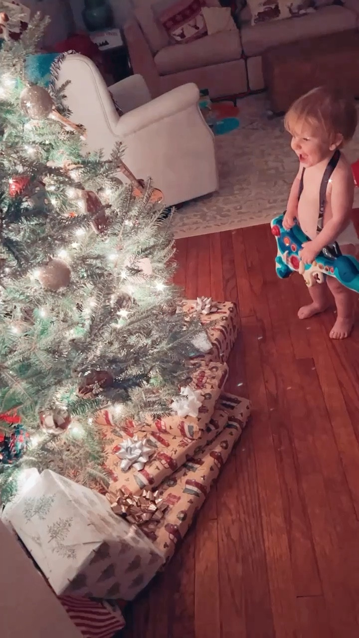 rockin’ around 🎸🎶 the Christmas tree 🎄✨ with our little Christmas angel 👼🏼🥹

#LTKHoliday #LTKSeasonal