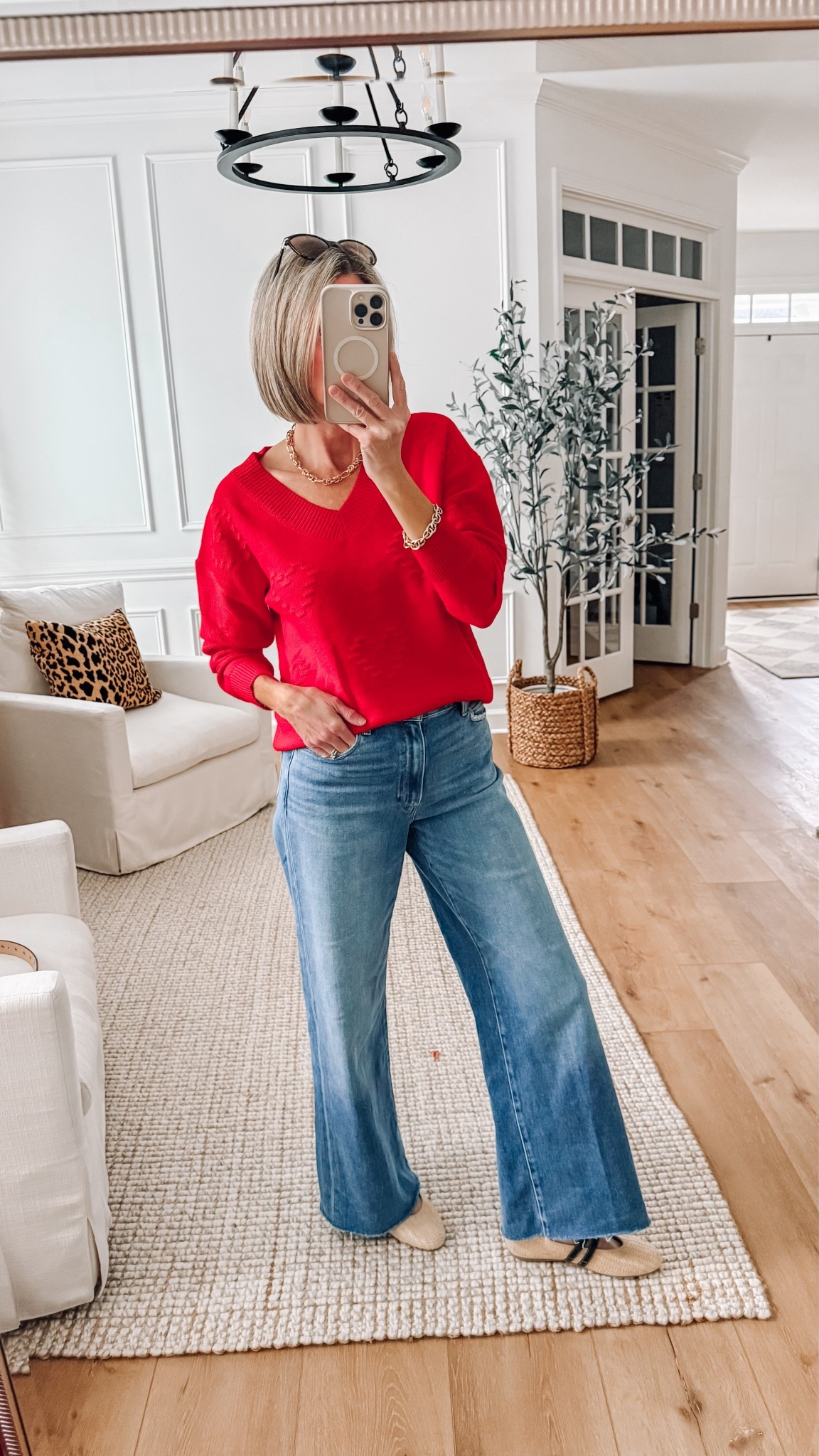 Heart sweaters that would be perfect for Valentine’s Day ❤️ and the cutest look for less flats 

Amazon Valentine’s Day outfits 

#LTKSeasonal #LTKValentine #LTKootd