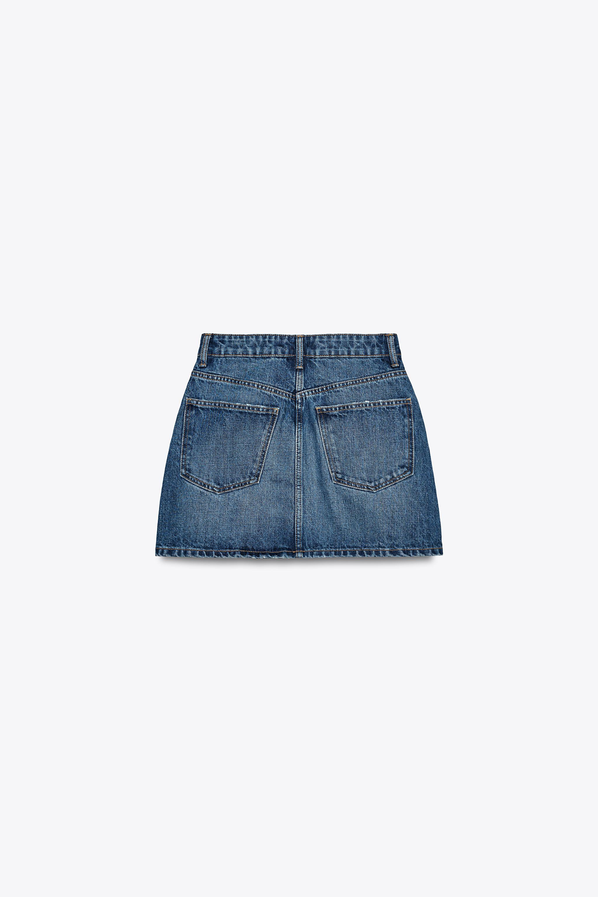 Five pocket mini skirt with a mid waist and belt loops. Front zip and metal button closure. | Zara US