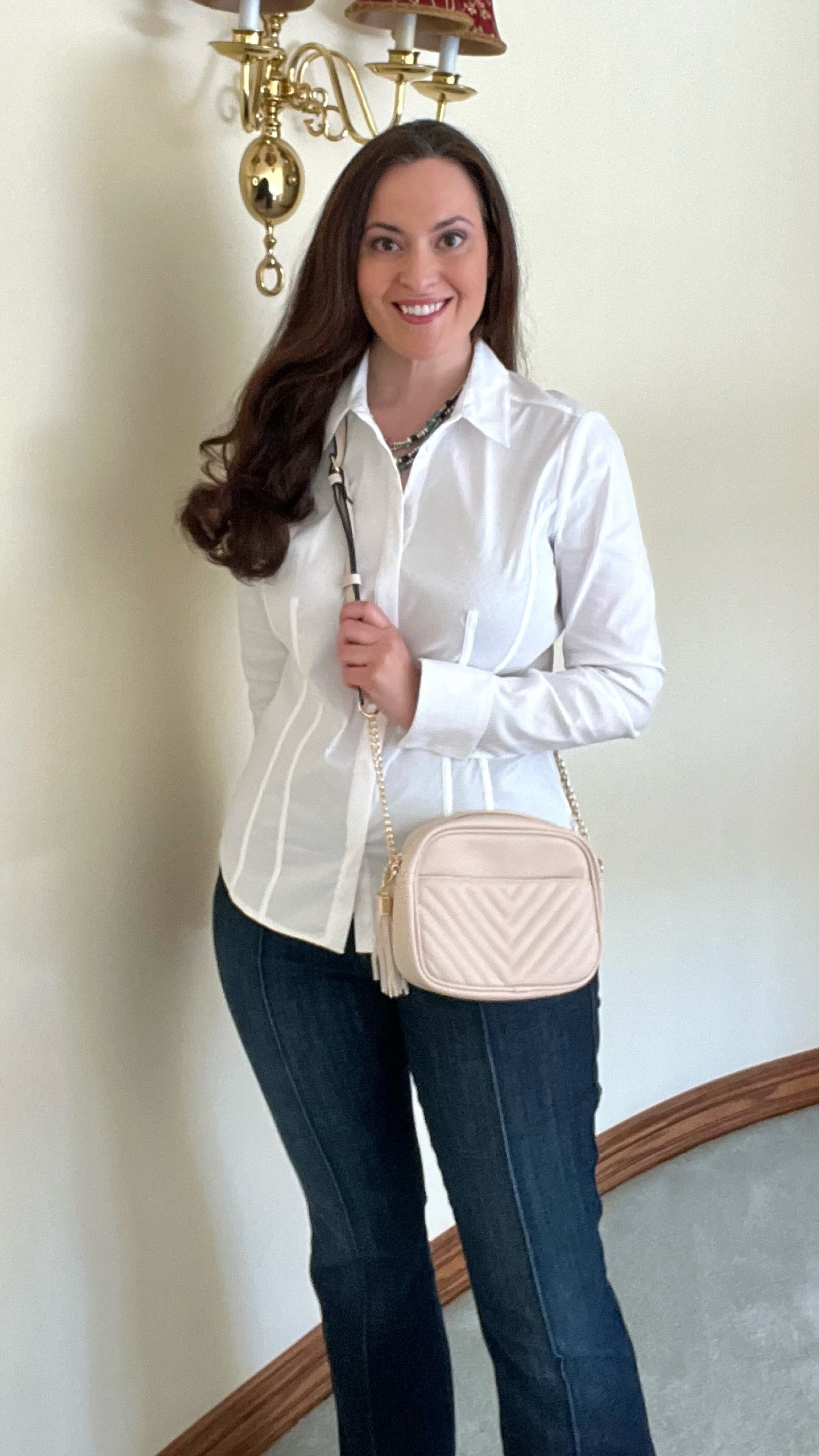 Fitted white button down shirt that actually fits and can be worn tucked in or out.  I’d recommend sizing up one size. 

#LTKover40 #LTKsalealert #LTKstyletip