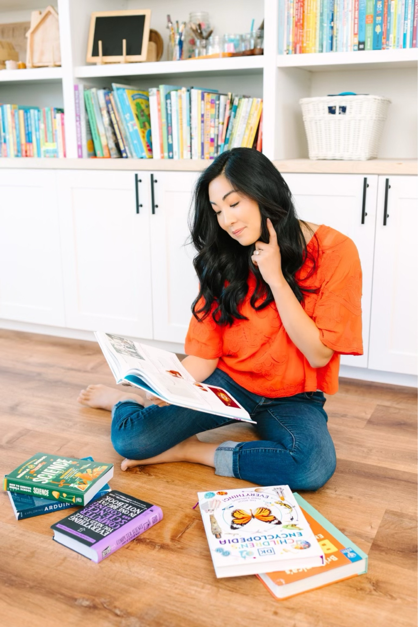 Not sure about you - but I’m all about comfort when it comes to jeans! 

Do you have any go-to jean brands? 


#LTKStyleTip #LTKFindsUnder50