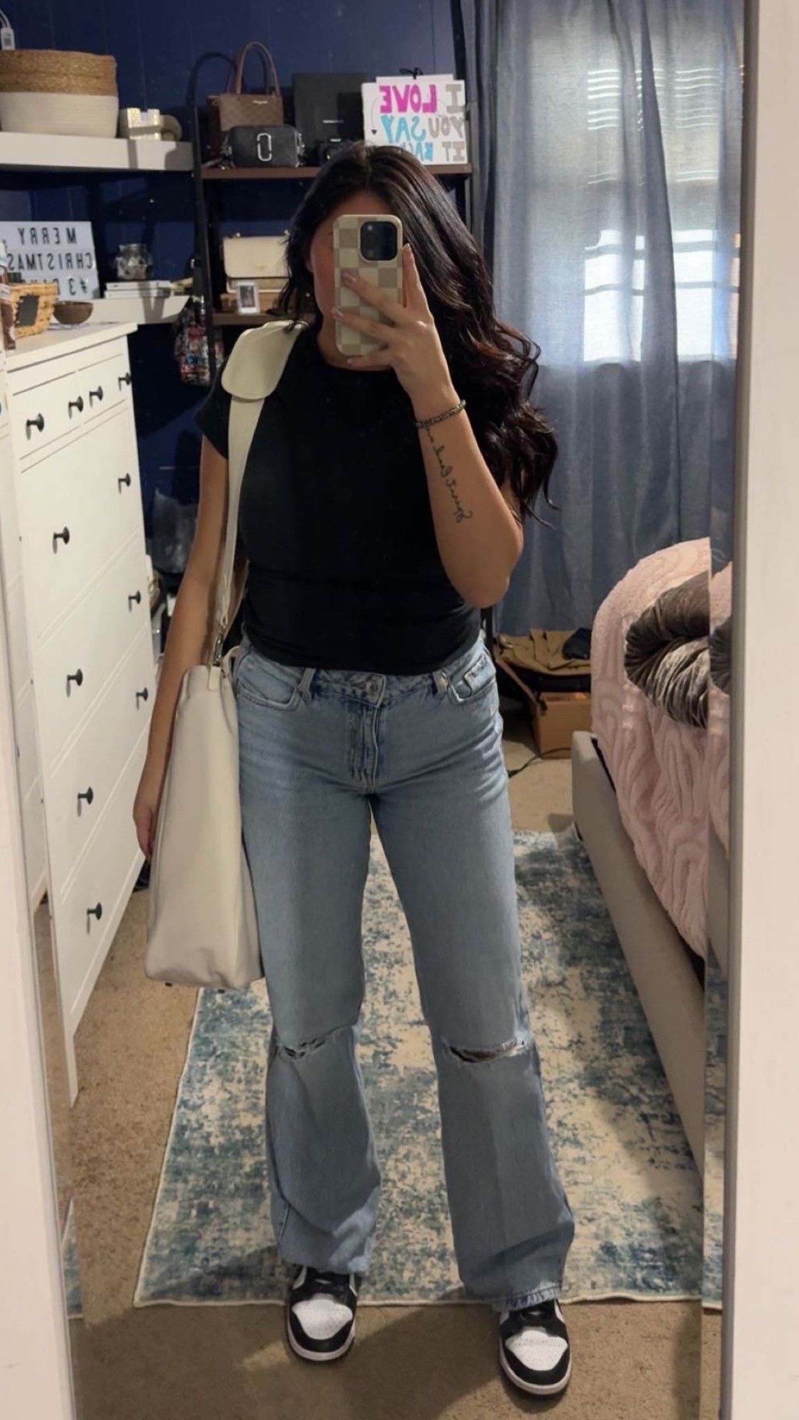 Outfit today! 

#skims #casual #bestbag #jeans 
#beis #collegebag

#LTKFindsUnder100 #LTKStyleTip #LTKItBag