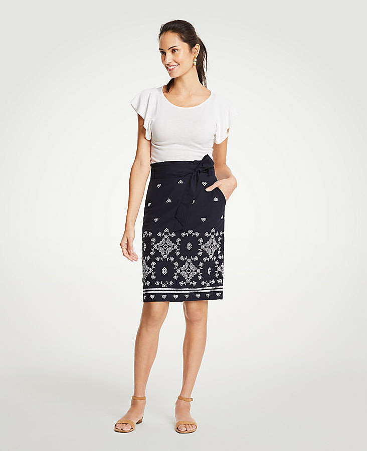 Floral Eyelet Pencil Skirt | Ann Taylor (US)