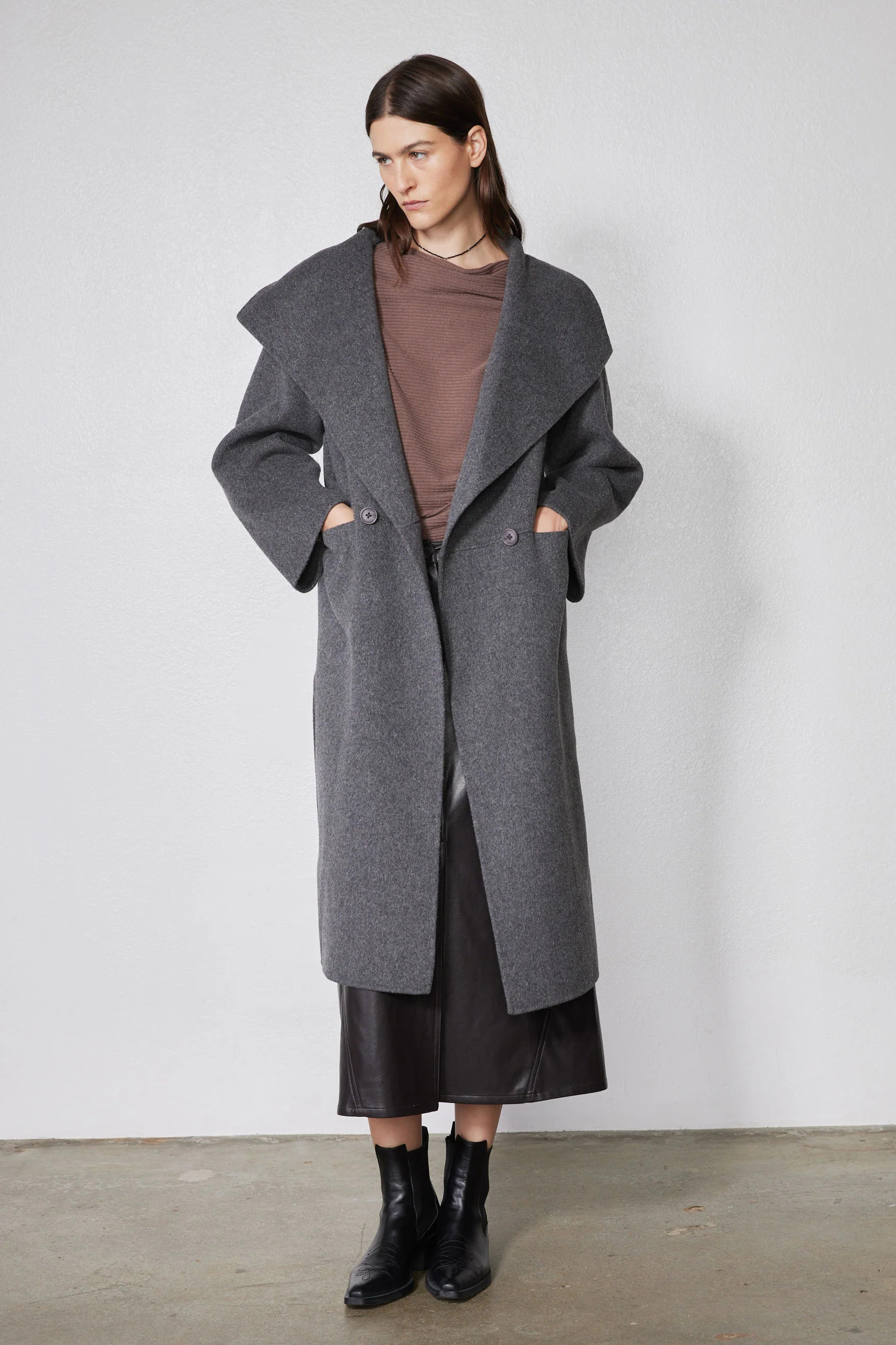 The Collared Oversized Wool Coat | Ruti