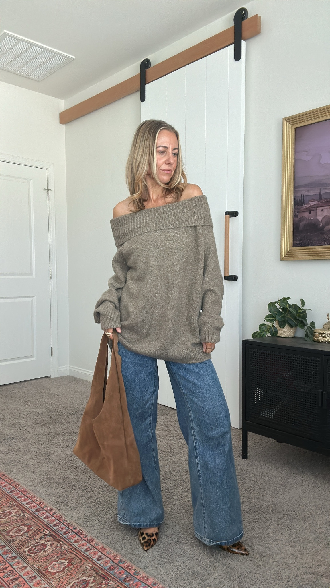 My go to off the shoulder sweater! So comfy

#LTKStyleTip #LTKSeasonal #LTKFindsUnder100