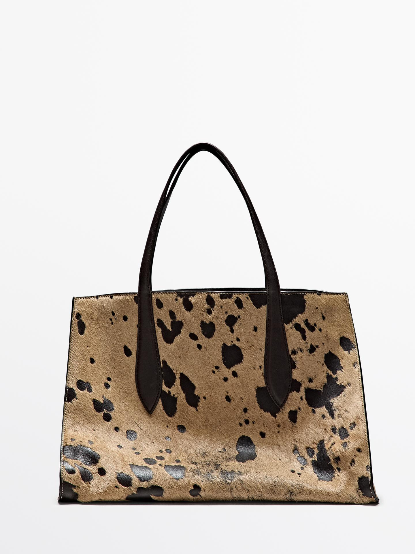 Animal print hair-on leather maxi icon bag | Massimo Dutti UK