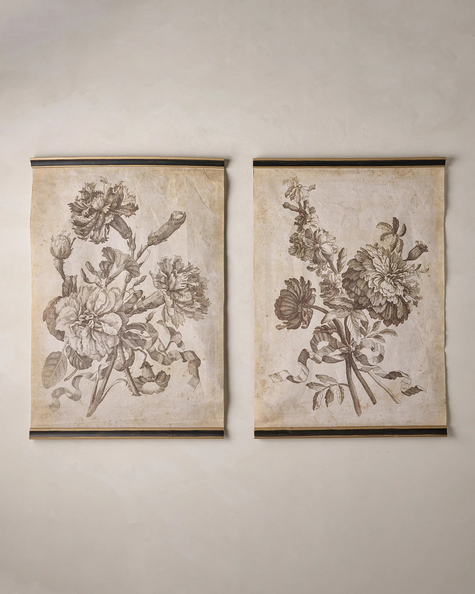 Set of II Vintage Floral Sketch Tapestry | Magnolia