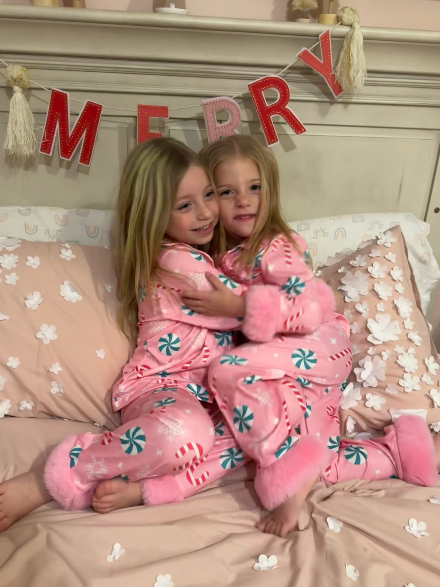 Matching pink Christmas Jammie’s for all the girls moms! 🩷🩷🩷 and on sale! 

No longer on preorder so you should get them much quicker🎅🏻🎅🏻🎅🏻🎅🏻

Fur trimmed mommy and me pajama set 

Follow my shop @jaime_kotch on the @shop.LTK app to shop this post and get my exclusive app-only content!

#liketkit #LTKSeasonal #LTKSaleAlert #LTKHoliday
@shop.ltk
https://liketk.it/508eM

#LTKHoliday #LTKSaleAlert #LTKGiftGuide
