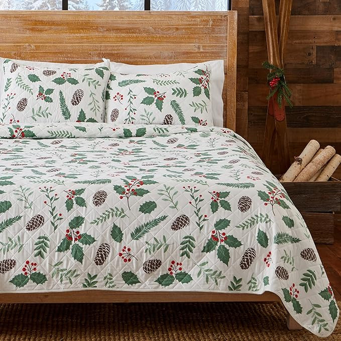 Great Bay Home 3-Piece King Christmas Quilt Set with Shams. Reversible Bedspread Coverlet with Ho... | Amazon (US)