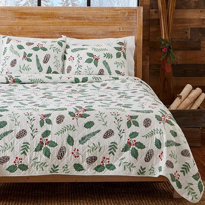 Great Bay Home 3-Piece King Christmas Quilt Set with Shams. Reversible Bedspread Coverlet with Ho... | Amazon (US)