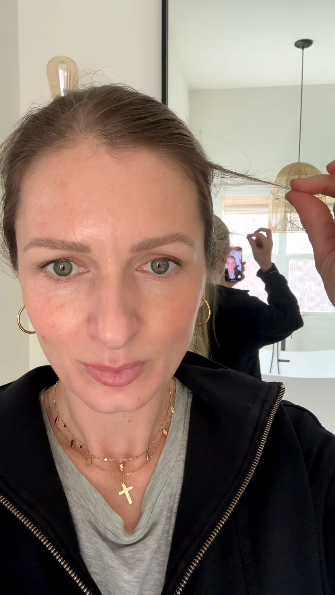 I got an early try of this flyaway gel wand before it launches at Sephora—and I’m impressed. It tamed my baby hairs and frizz without leaving my hair stiff or crunchy. Super easy to use and still soft to the touch. 🤍
Heart this post to be notified when it’s available to shop!

#newhairproduct
#hairproducts #hairstyling #nontoxicbeauty #sephora #newlaunch #clean


#LTKgrwm #LTKBeauty #LTKstorytime