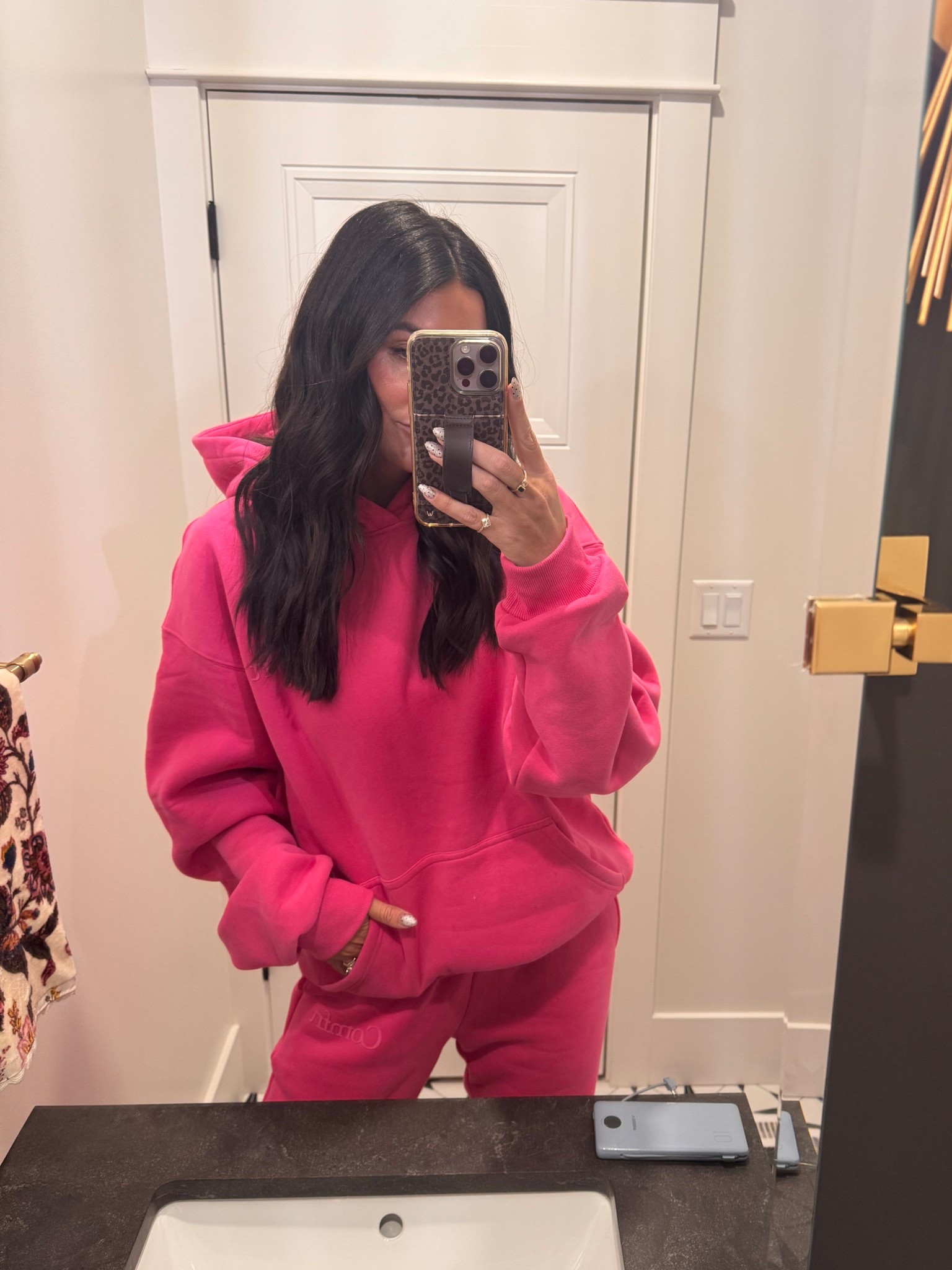 Medium sweatshirt and small sweats 

#LTKTall #LTKFindsUnder50 #LTKmomlife