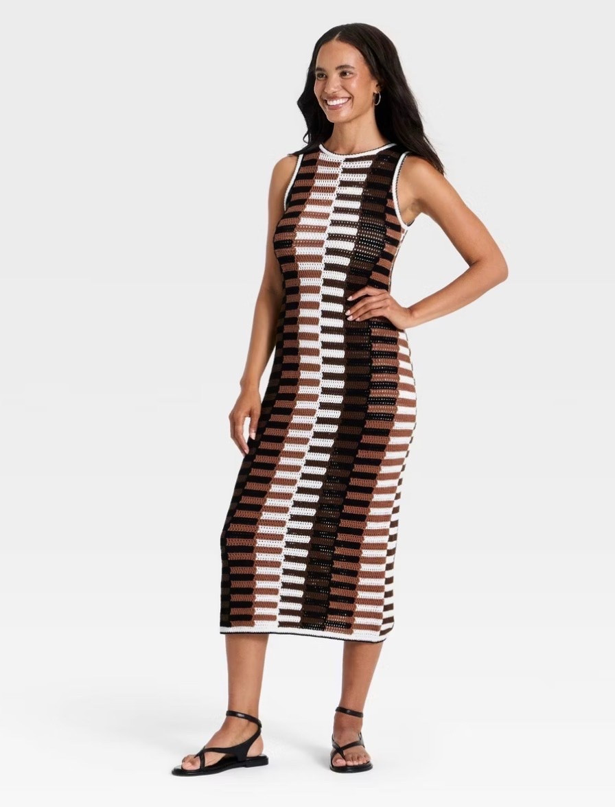 Is this crochet dress not stinking? Looks so expensive but isn’t

#LTKootd #LTKOver40 #LTKSeasonal