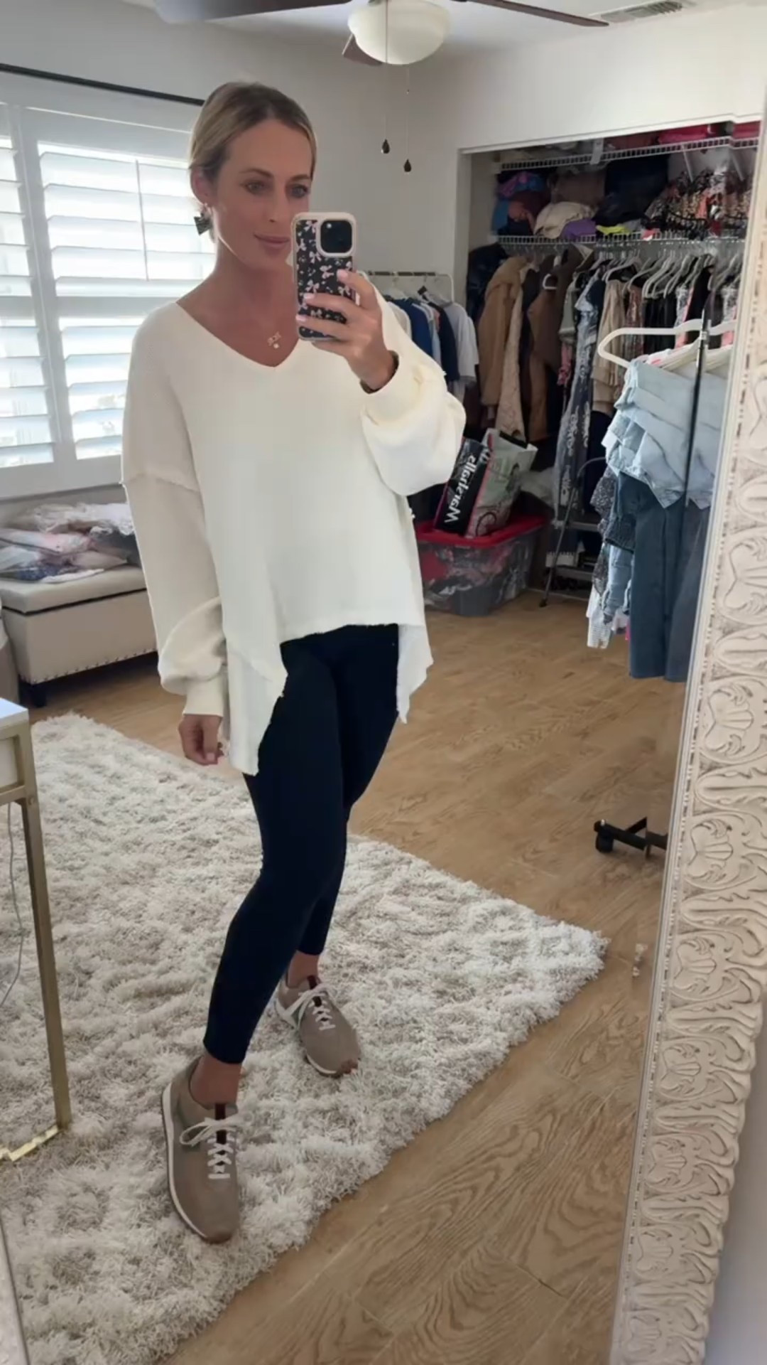 Casual outfit 

#LTKMidsize #LTKFindsUnder100 #LTKFindsUnder50