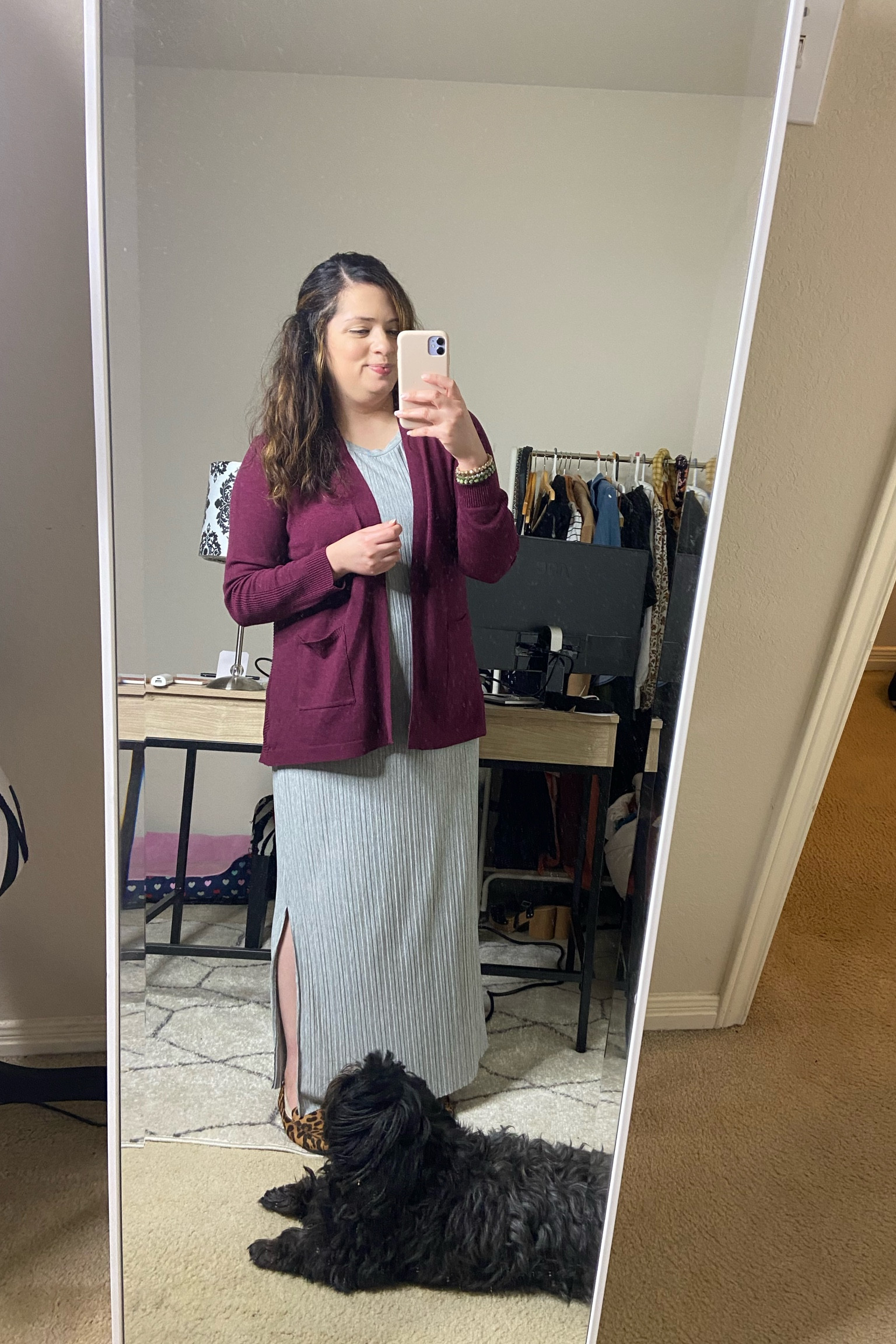 Work wear look 

Target midi dress size medium paired with a cardigan and Leopard flats 



#LTKstyletip #LTKworkwear