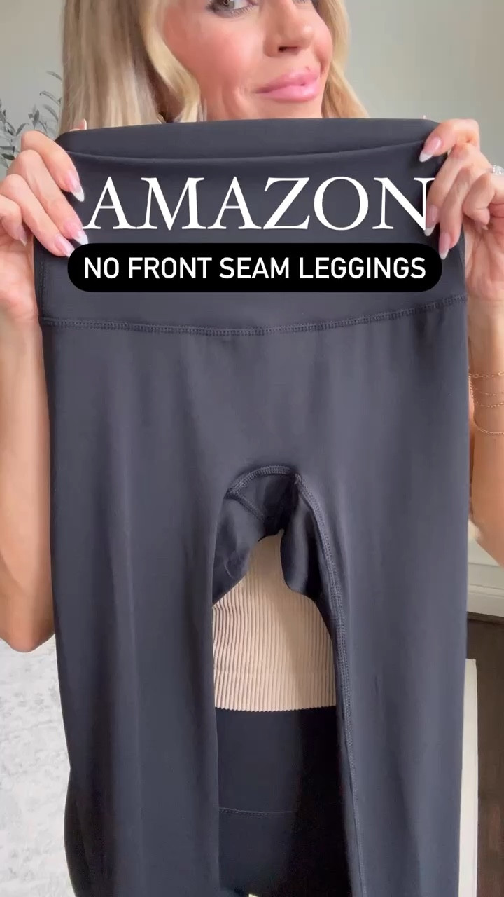 Seamless leggings 10/10 pair with an oversized sweater and sneakers for a cute casual Winter look ✨❄️




#LTKOver40 #LTKFindsUnder50 #LTKStyleTip