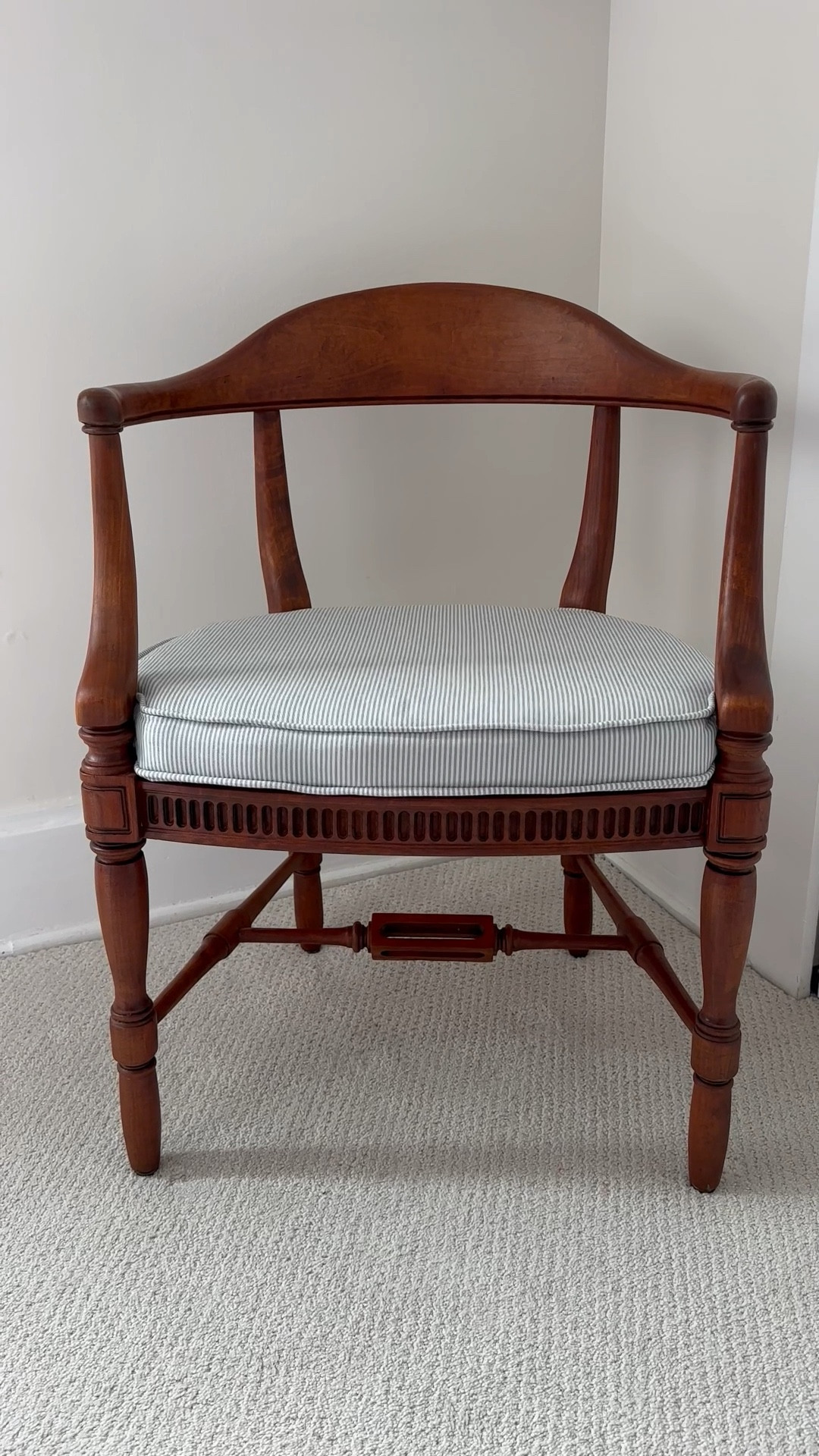 The $10 Chair products used to bring this beauty back to life 🩷