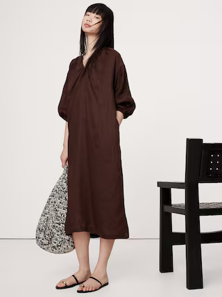 Linen V-Neck Maxi Dress | Banana Republic (US)