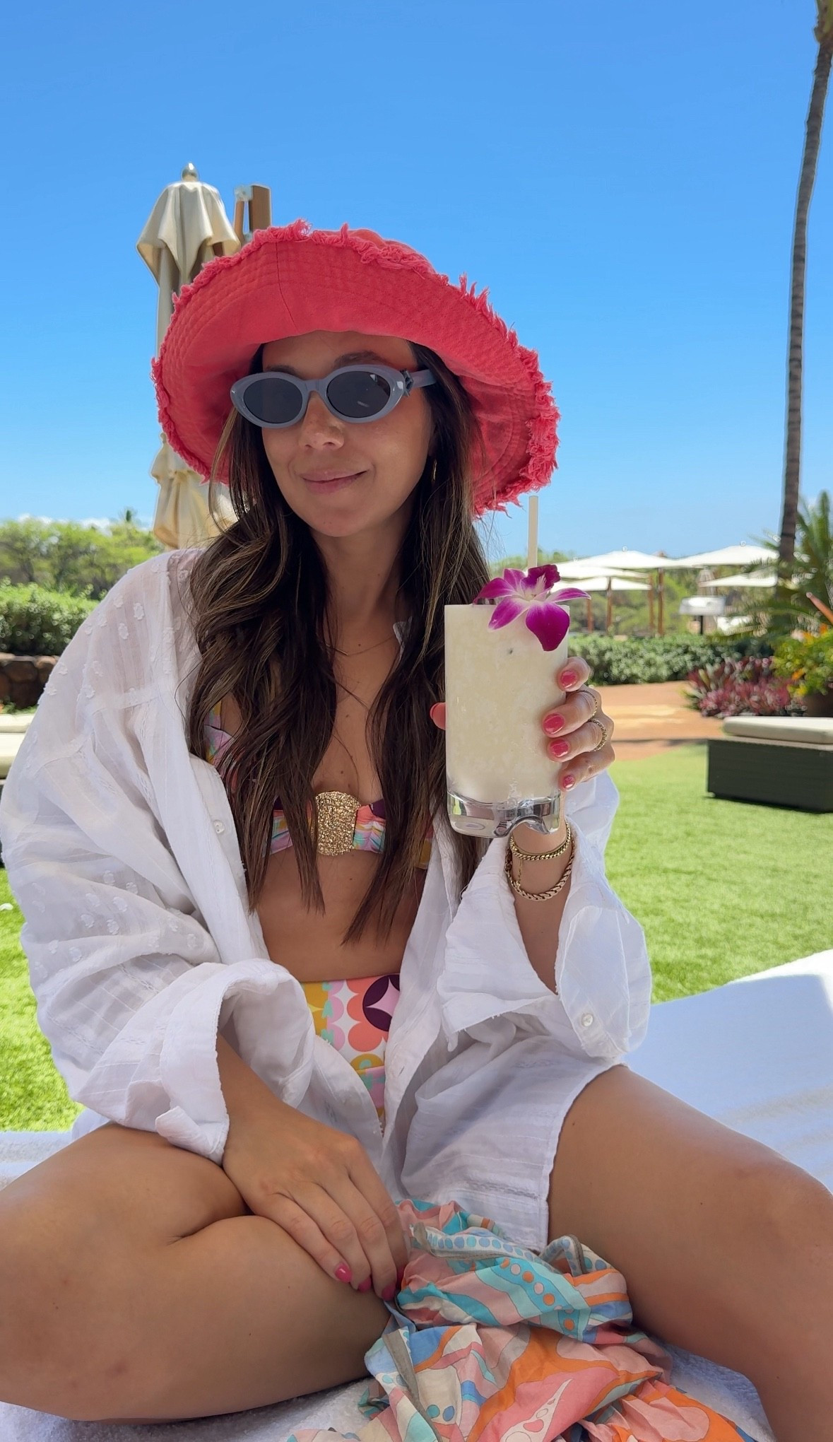 Cutesy and colorful poolside ootd 

#LTKootd #LTKmomlife #LTKSwim