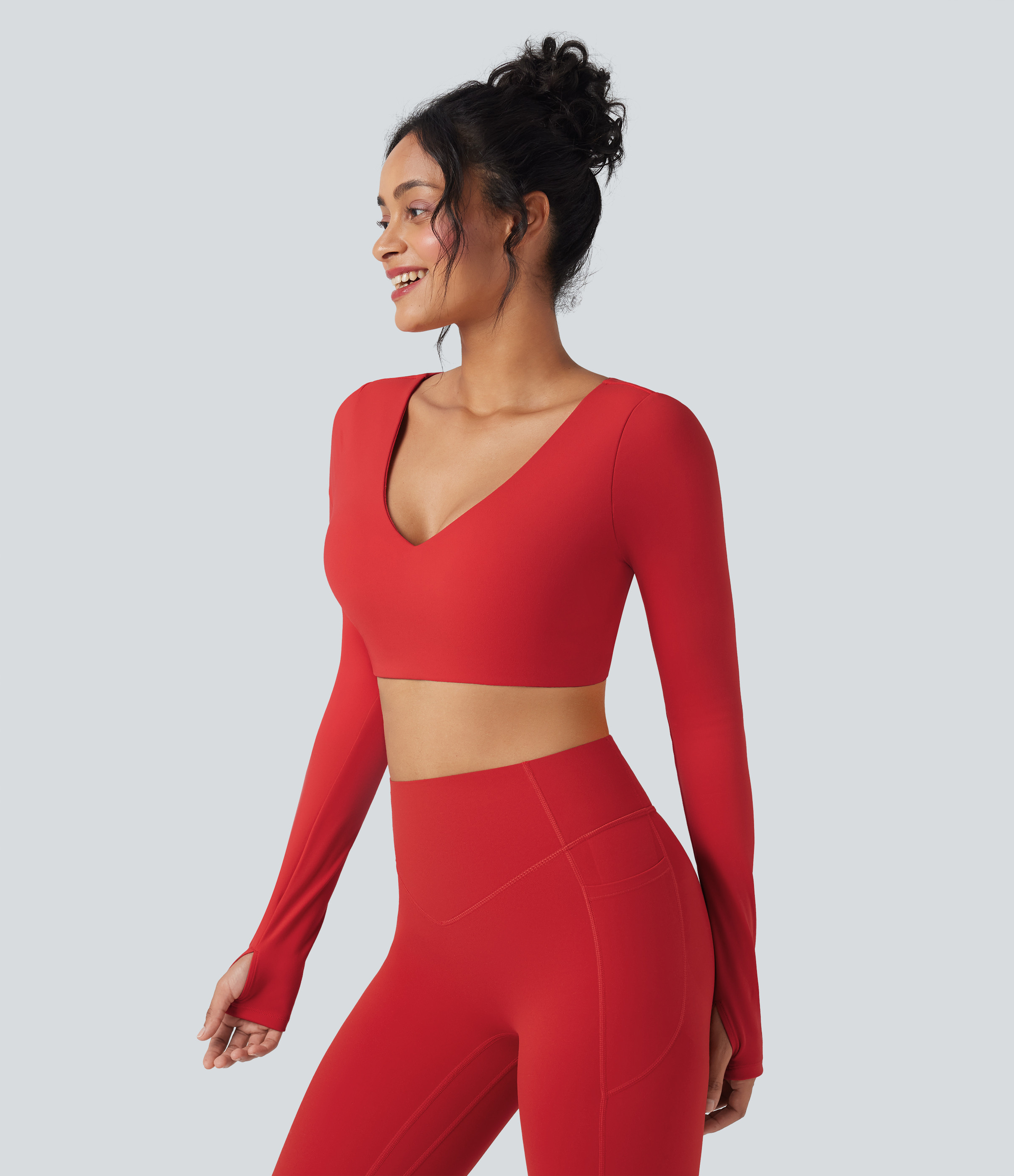 Halara SoftlyZero™ Plush V Neck Long Sleeve Thumb Hole Cropped Yoga Sports Top - Mars Red - L | HALARA