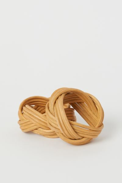 2-pack rattan napkin rings | H&M (UK, MY, IN, SG, PH, TW, HK)