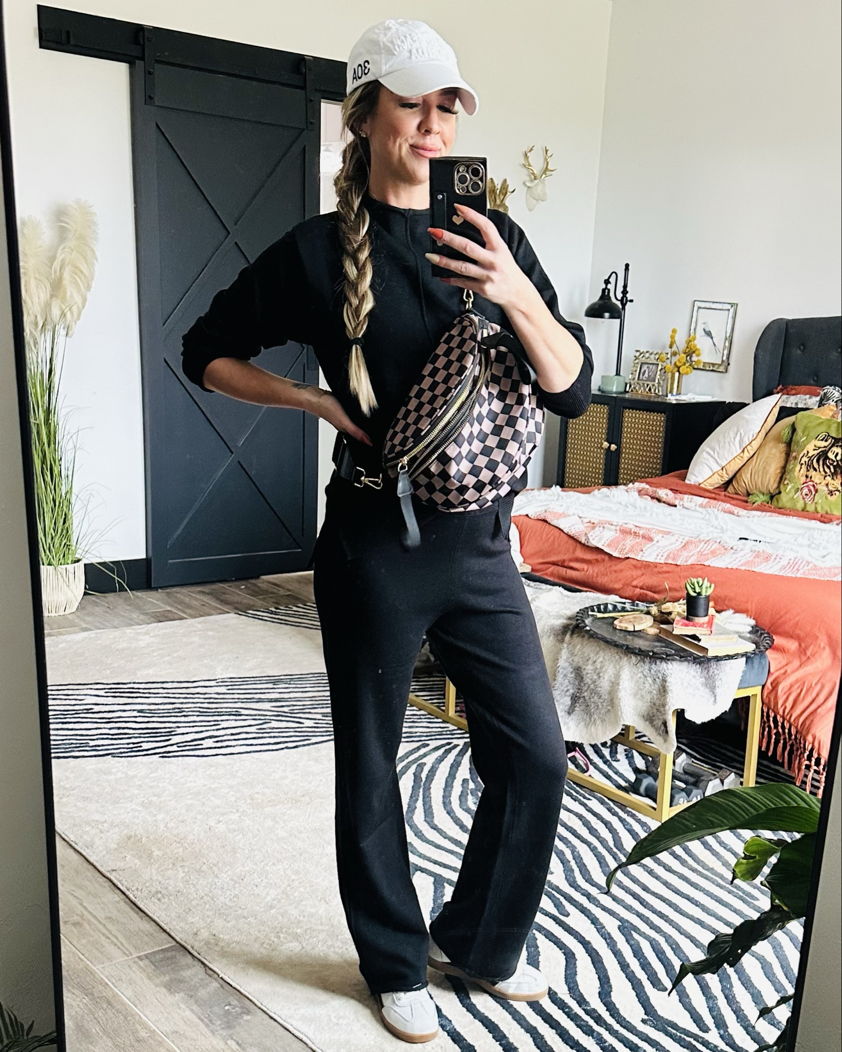 This 2 piece lounge set is PERFECTION for fall! Wide leg, so soft, but still put together! I’m sporting a medium!

#LTKSaleAlert #LTKSeasonal #LTKStyleTip