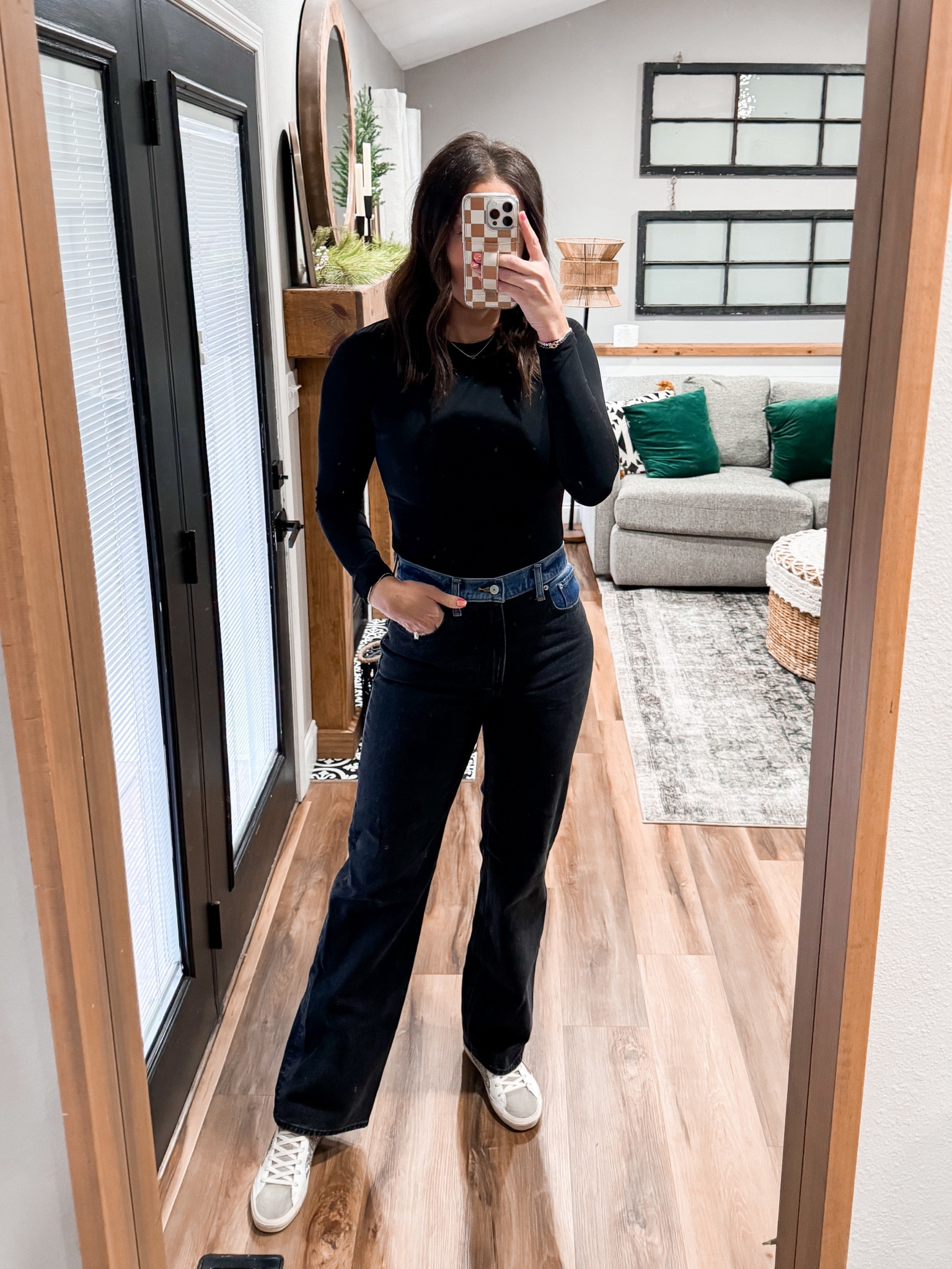 Top-medium
Jeans-27L

#LTKsalealert #LTKfindsunder100 #LTKstyletip