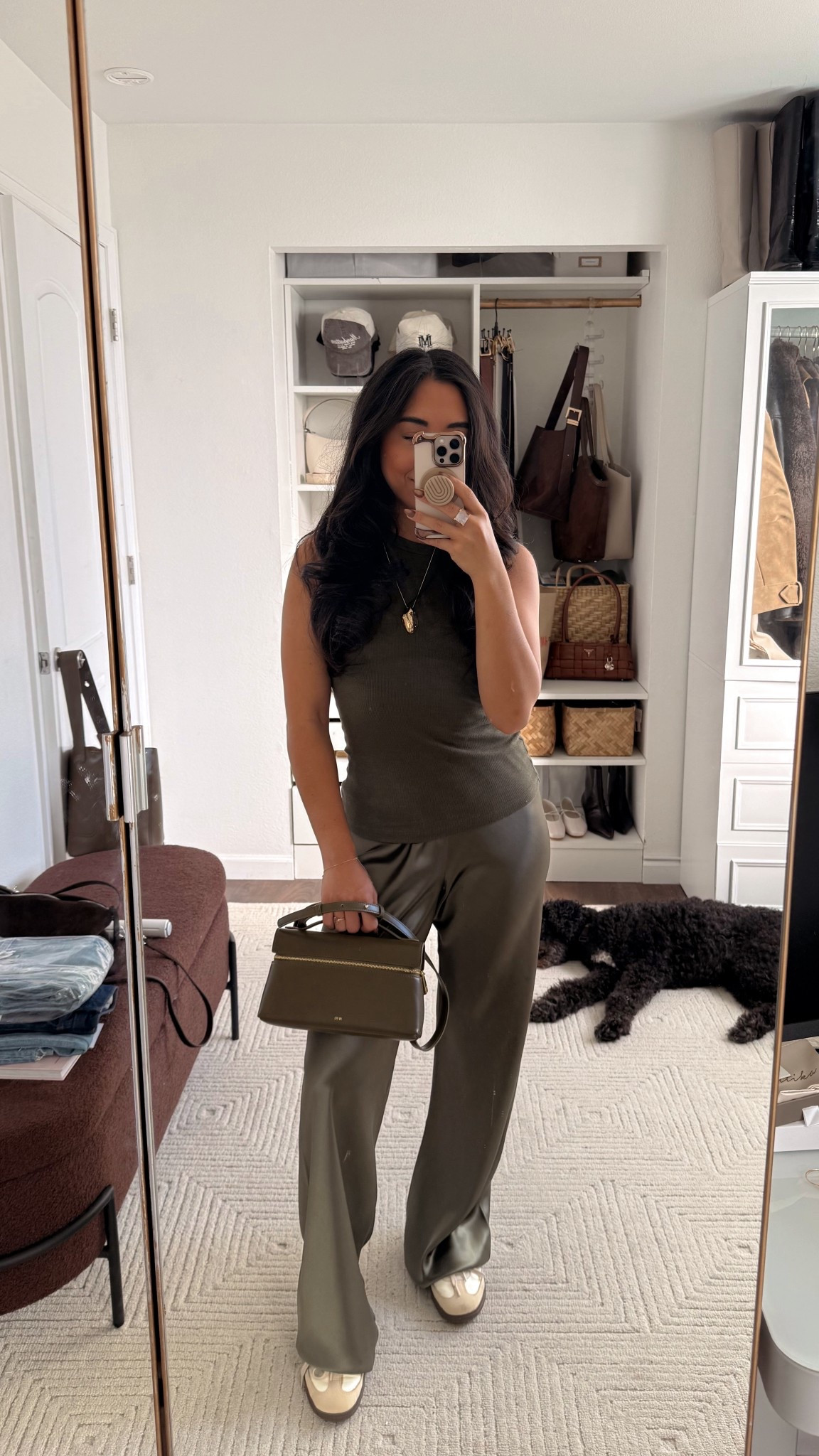 Easy comfy weekend outfit ✨

#LTKStyleTip #LTKSeasonal