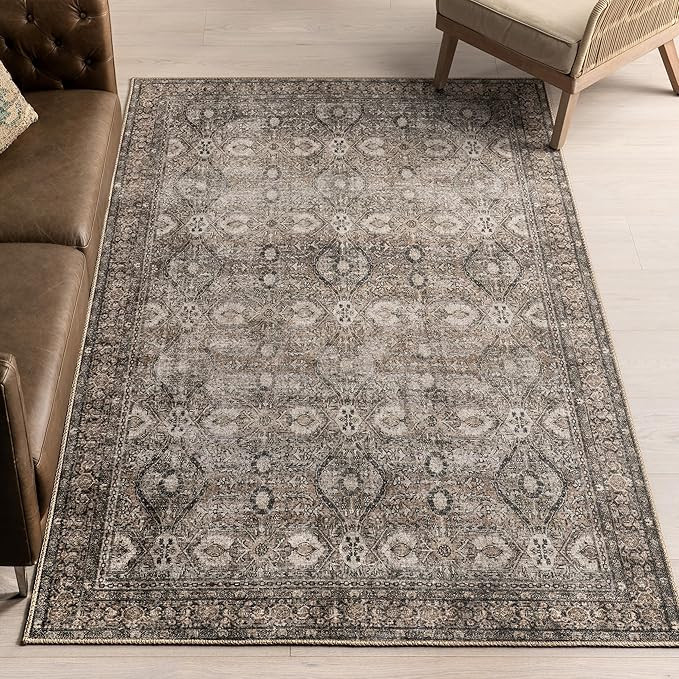 nuLOOM Hillstone Collection 5x8 Area Rug, Traditional Vintage Distressed Medallion, Thick and Sof... | Amazon (US)