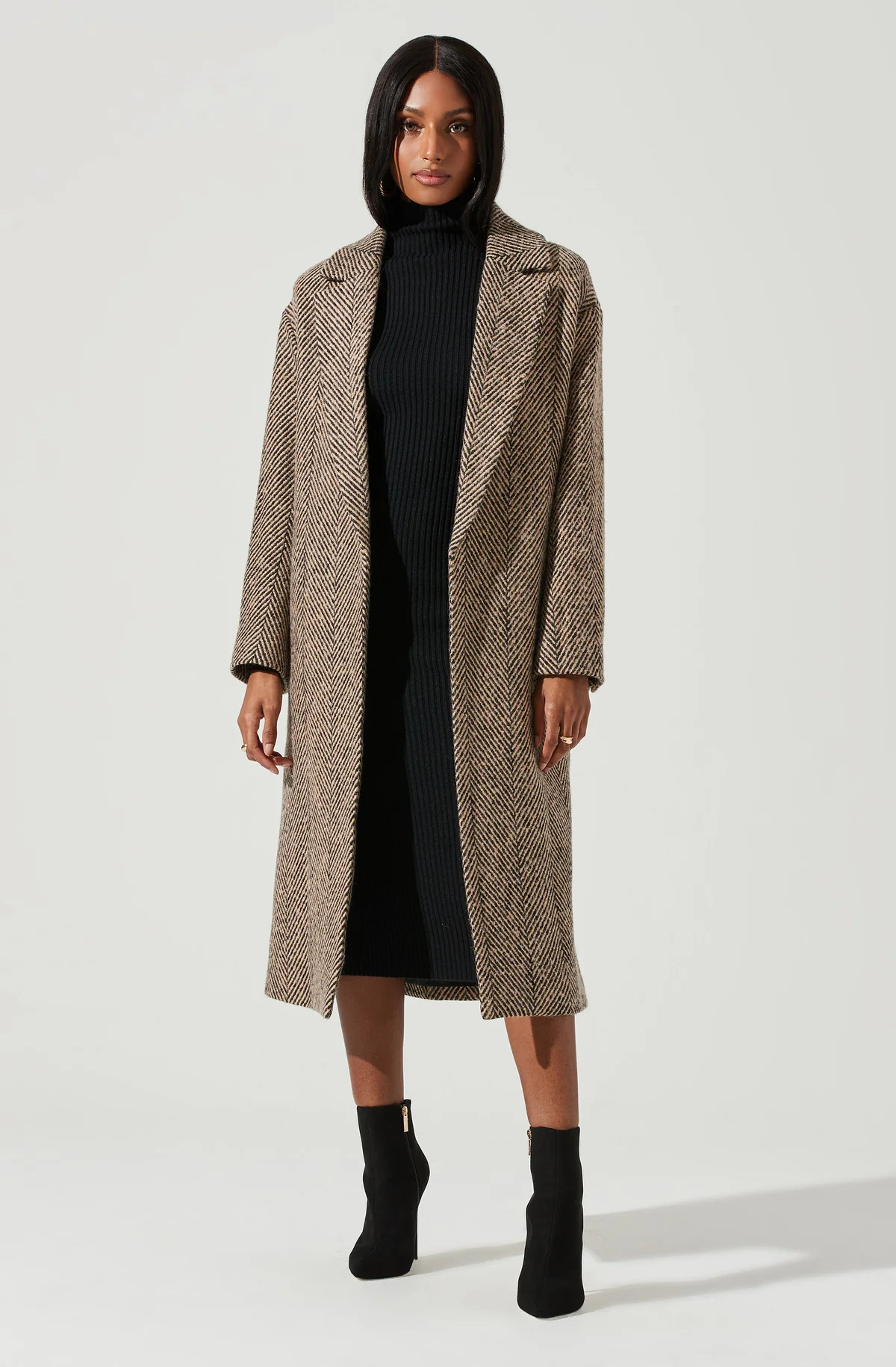 Rhodes Herringbone Tie Waist Coat | ASTR The Label (US)