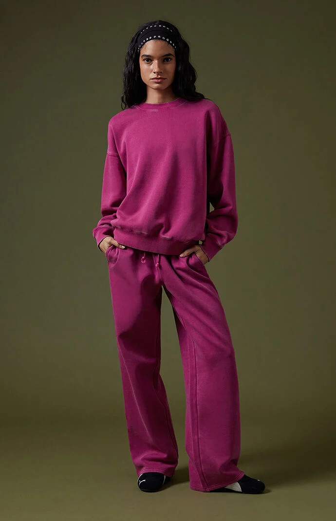 Women's Core Vintage Wash Baggy Sweatpants in Berry - Size XXS | PacSun