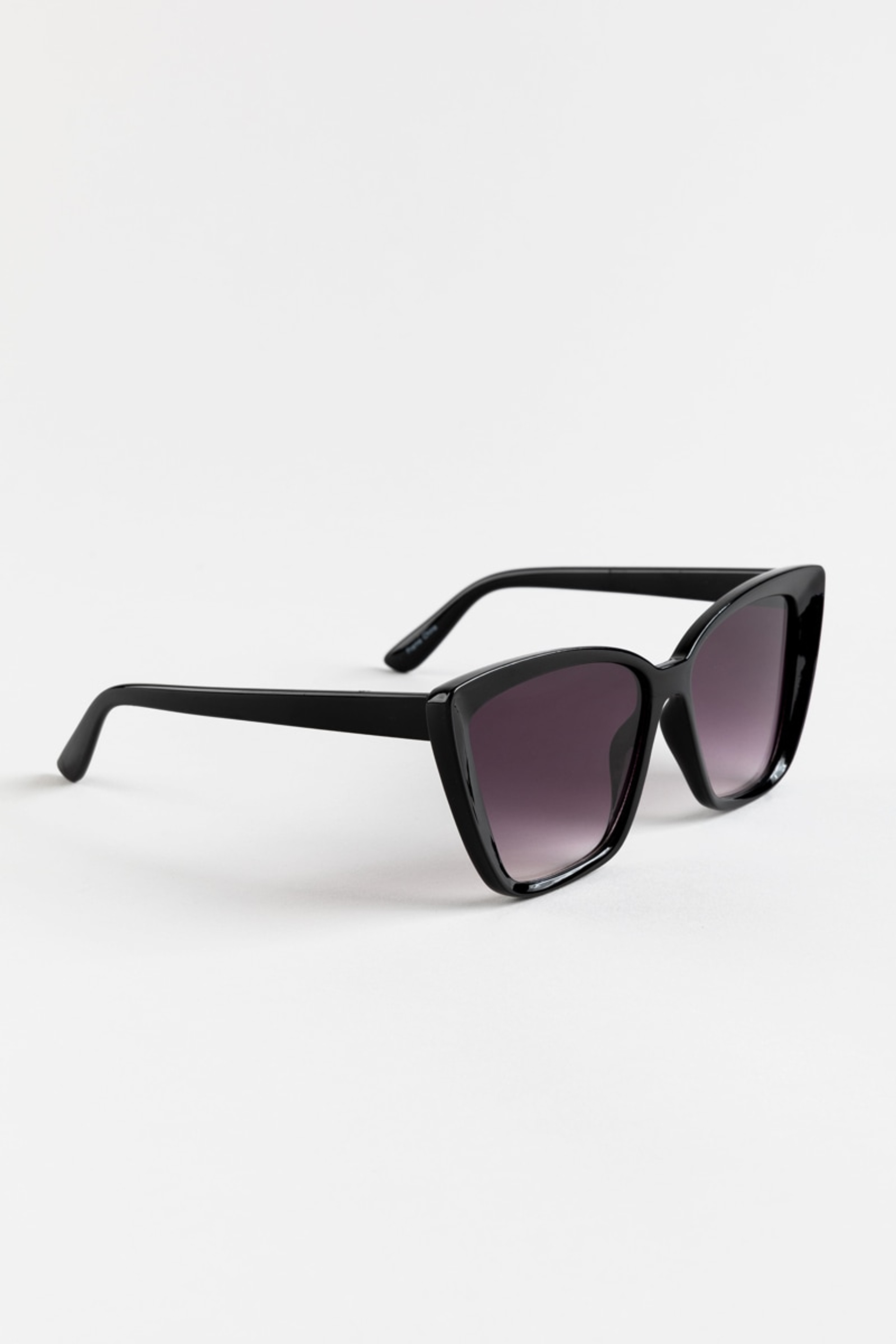 Mila Oversized Square Sunglasses | Francesca's