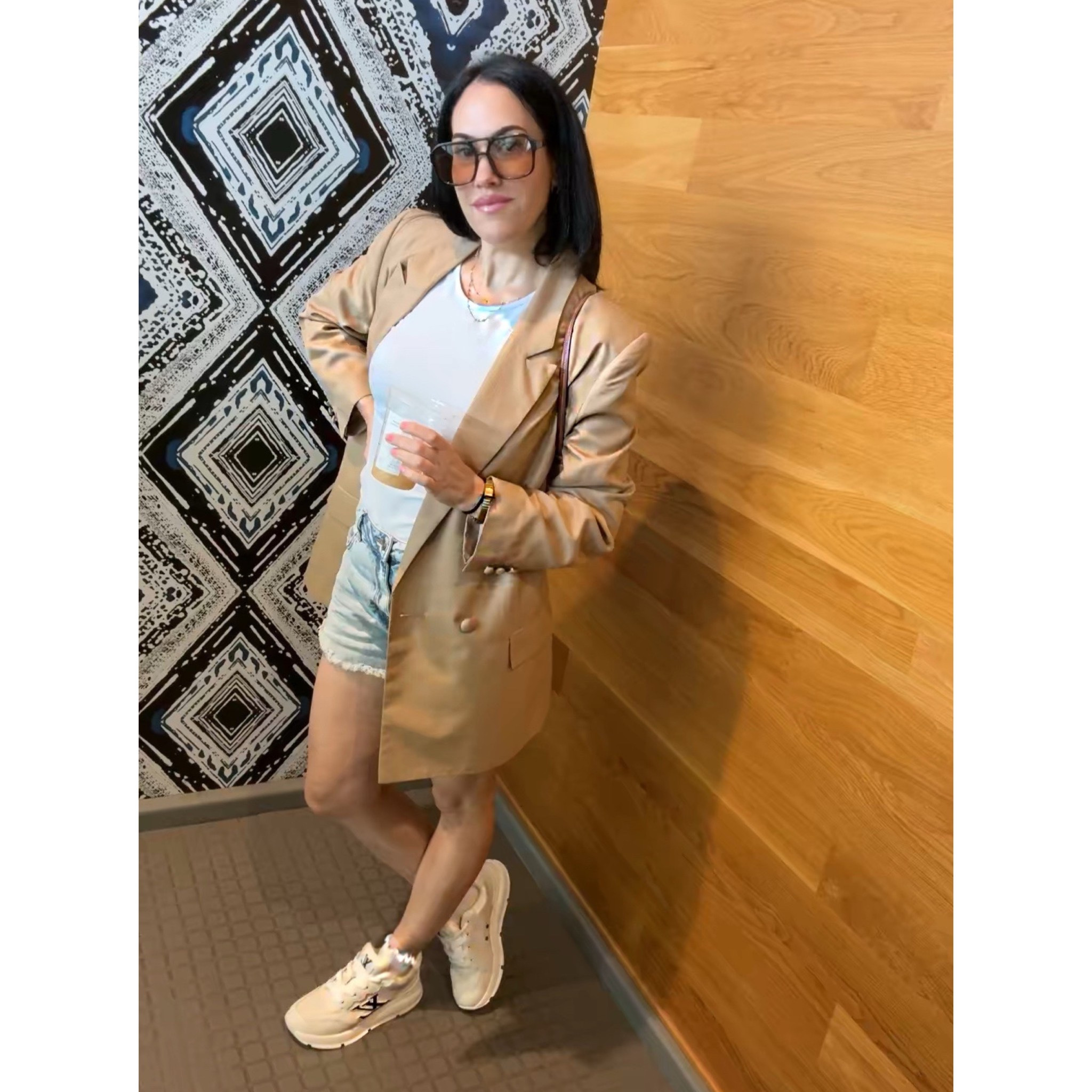 Fall outfit of the day with blazer and shorts 

#LTKxMadewell #LTKStyleTip #LTKSeasonal