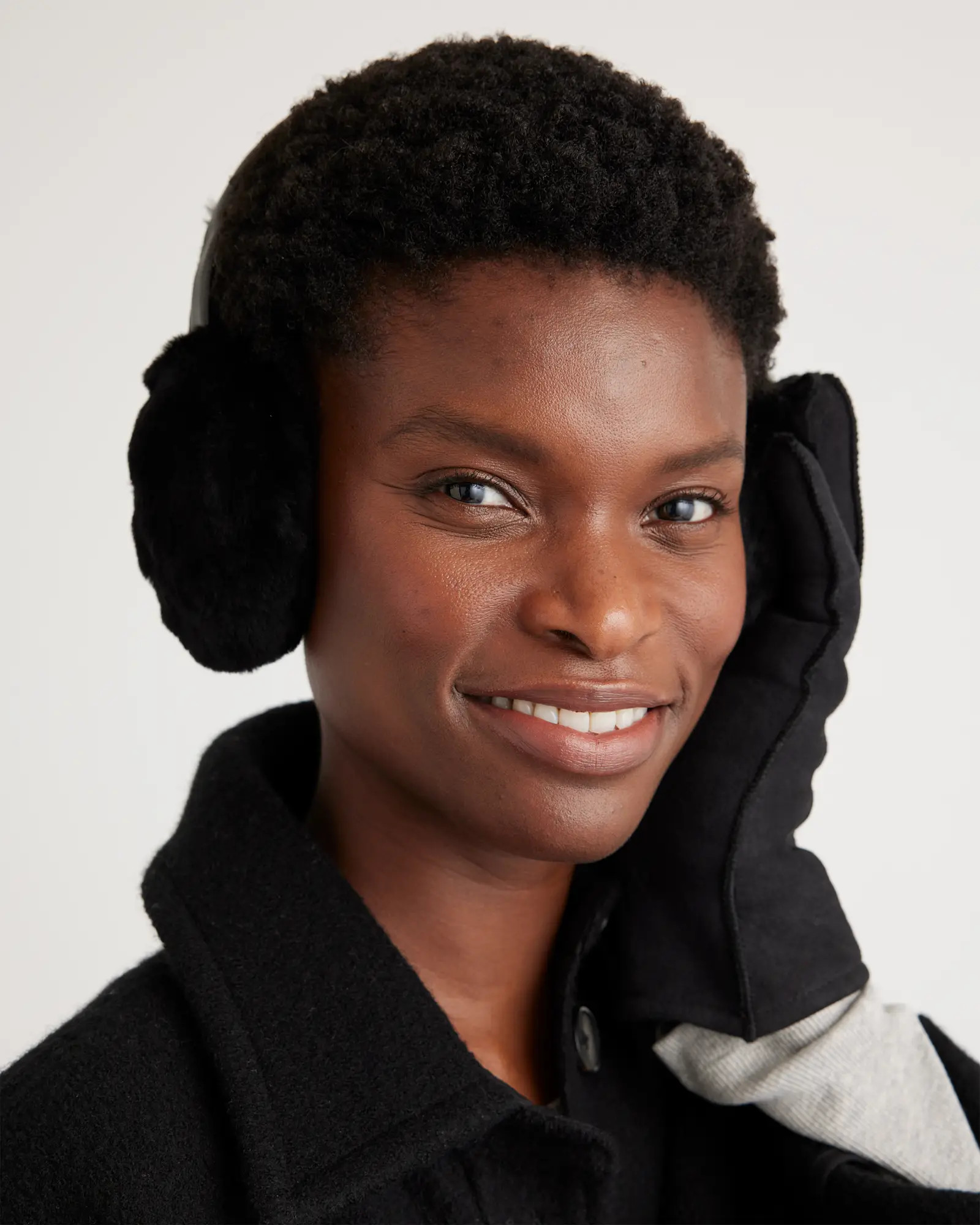 100% Australian Shearling Earmuffs in Black | Quince