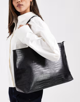 Glamorous croc effect large tote bag in blackwindow.asos.performance.markAndMeasure(`pdp:title_di... | ASOS (Global)