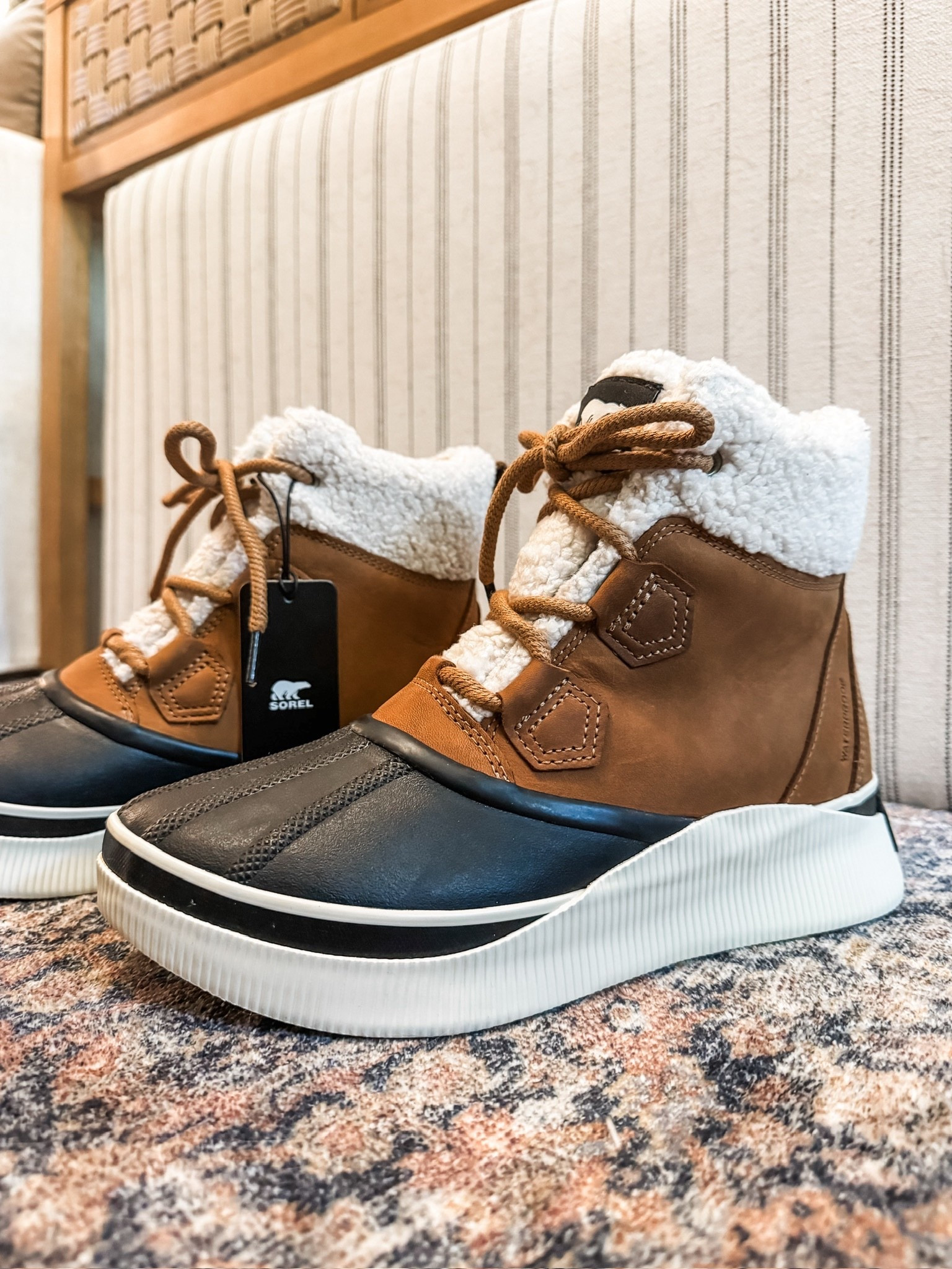 Cold weather ready ❄️ These Sorel waterproof boots are a must-have for cozy winter days! With tan leather uppers, rubber soles, and a soft sherpa lining, they’re perfect for keeping your feet warm and dry through every chilly adventure. I love how they pair style with function — ideal for both snow days and casual winter outfits 🤎

Shop my favorite winter boots, cozy layers, and cold-weather essentials🧤

#SorelBoots #WinterStyle #WaterproofBoots #SherpaLinedBoots #ColdWeatherGear #CozyStyle #OutdoorEssentials #LTKFinds #LTKHome #LTKWinter #eanesinteriors



#LTKTravel #LTKootd #LTKSeasonal