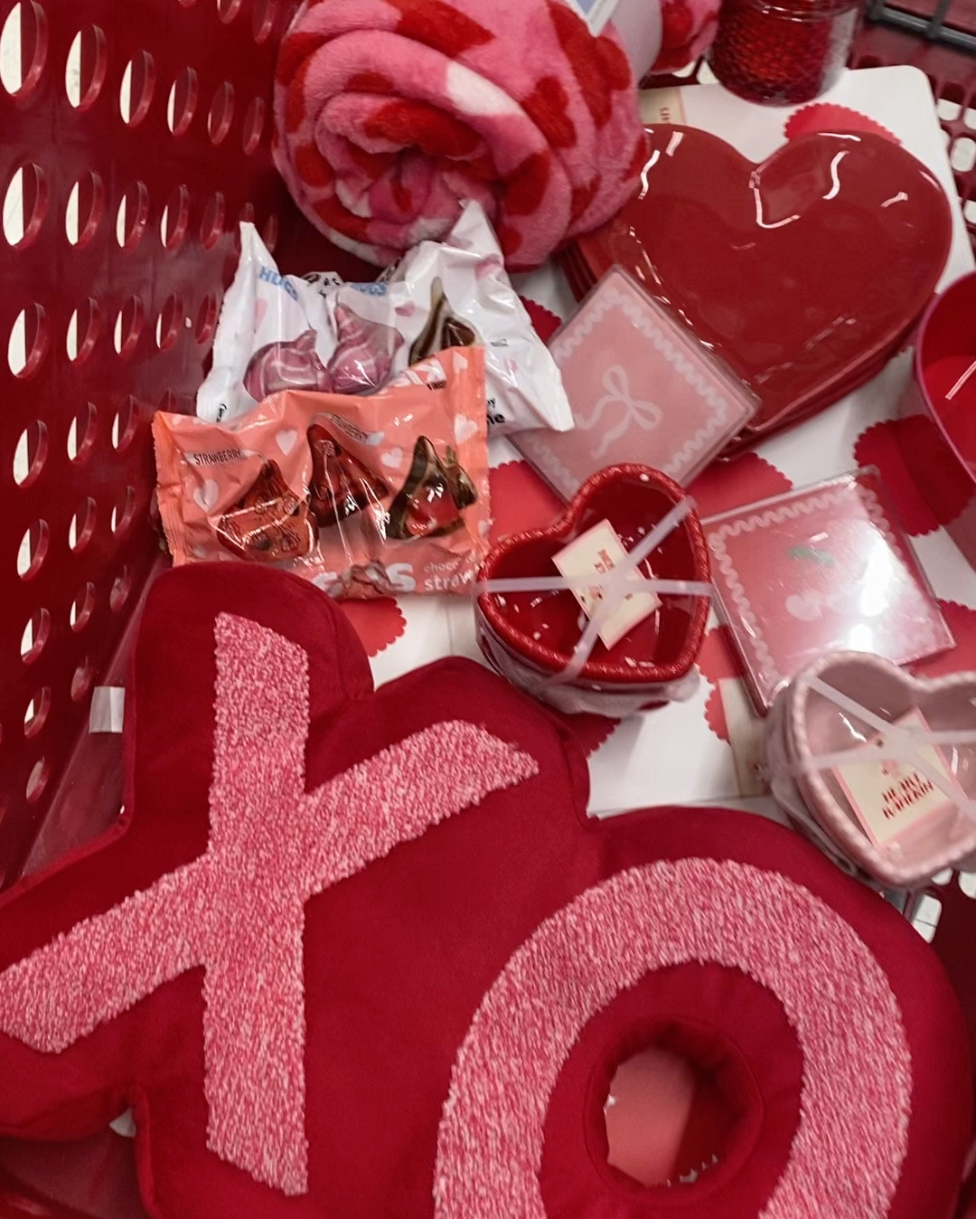Celebrate the day of love and shop the cutest finds at Target! 

#targetfinds #valentinesdaydecor #heartdecor #reddecor #valentineshome #shopTarget

#LTKHome #LTKFindsUnder50 #LTKSeasonal
