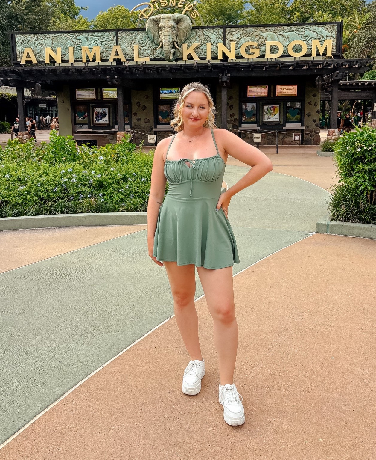 Active wear target style Disney outfit inspo

#LTKFallSale #LTKFindsUnder50 #LTKActive