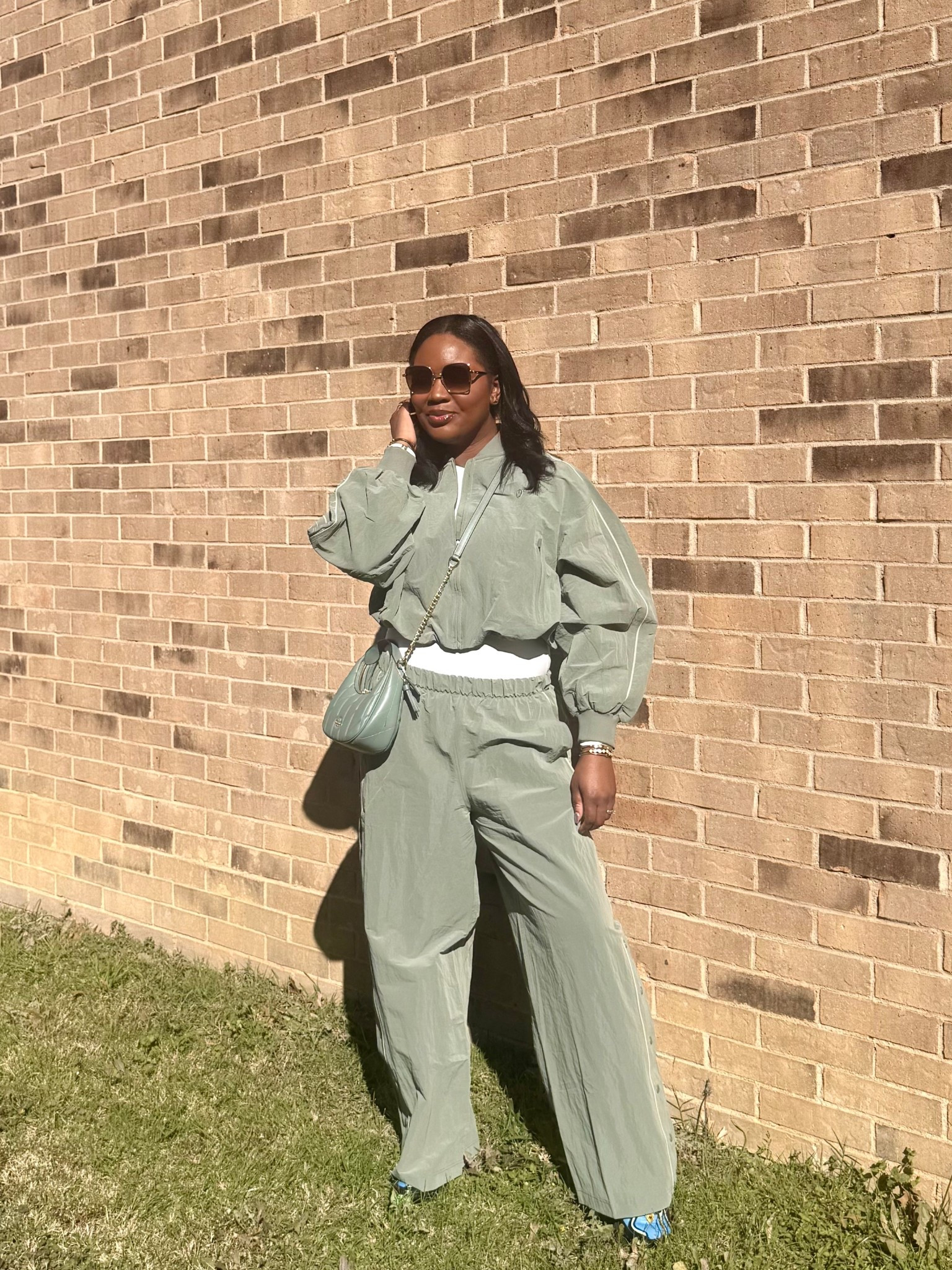 Lululemon Crinkled Nylon Track Suit . Perfect for running errands and super comfortable . Track suit , lululemon set, ootd , mom fit 

#LTKTall #LTKmomlife #LTKootd