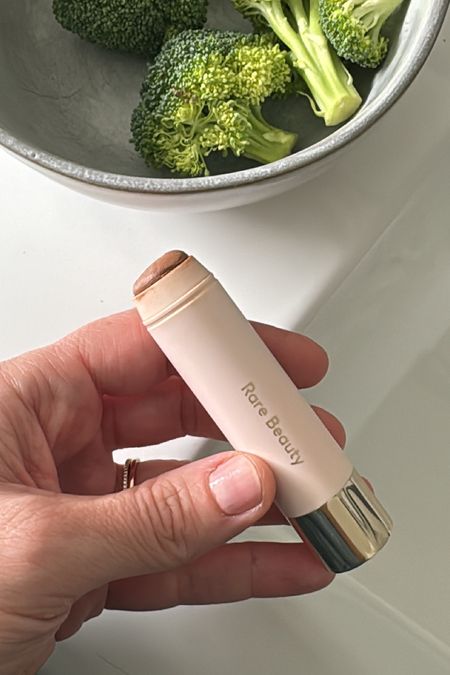 This is the contour stick I have bought over and over again it’s in the shade happy sol from rare beauty! 

#LTKbeauty