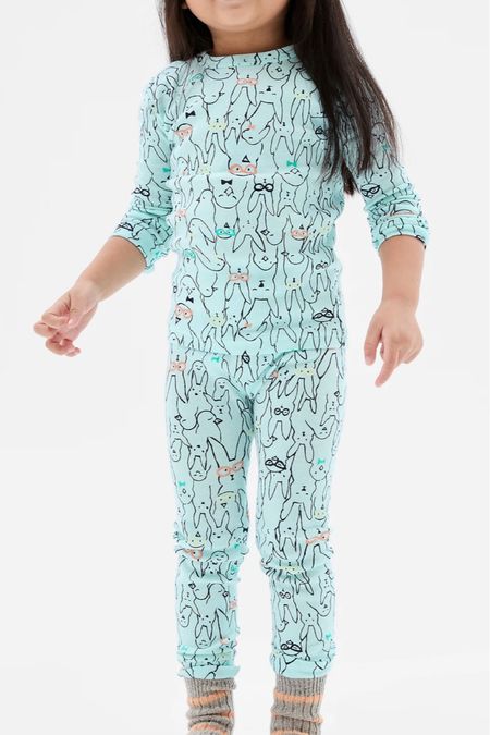 Can’t get enough of this graphic Easter pj print.  Made for both boys and girls, this graphic, bunny print makes great PJs for all your kids.  Best part is they are under $20.

Unisex Easter PJs for kids, printed Easter, pajamas, Easter pajamas under $20

#EasterPajamas #EasterGifts #KidsEasterPajamas #KidsEasterOutfits #EasterOutfits

#LTKSeasonal #LTKkids #LTKunder50