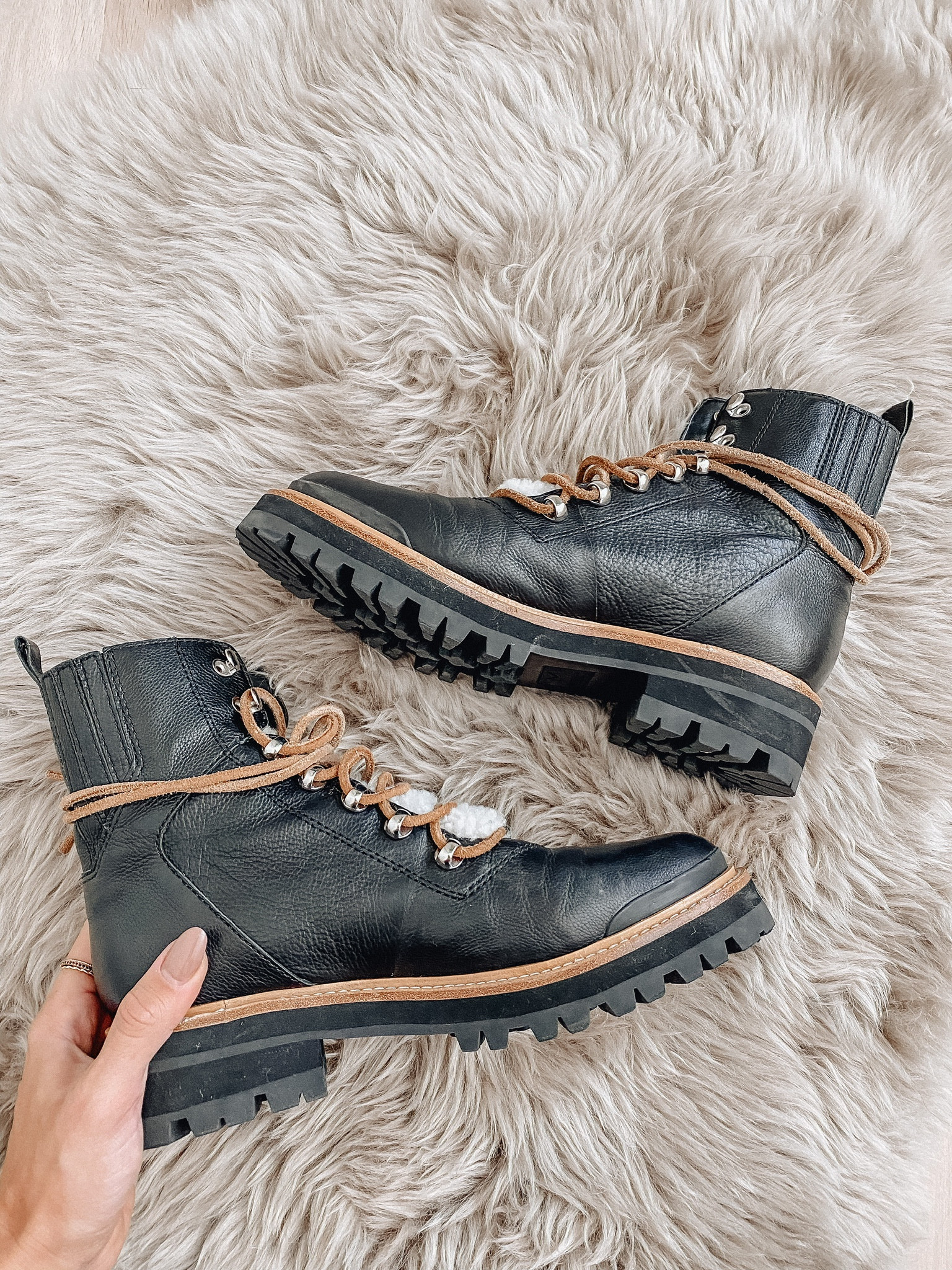 Winter boots 

#LTKshoecrush