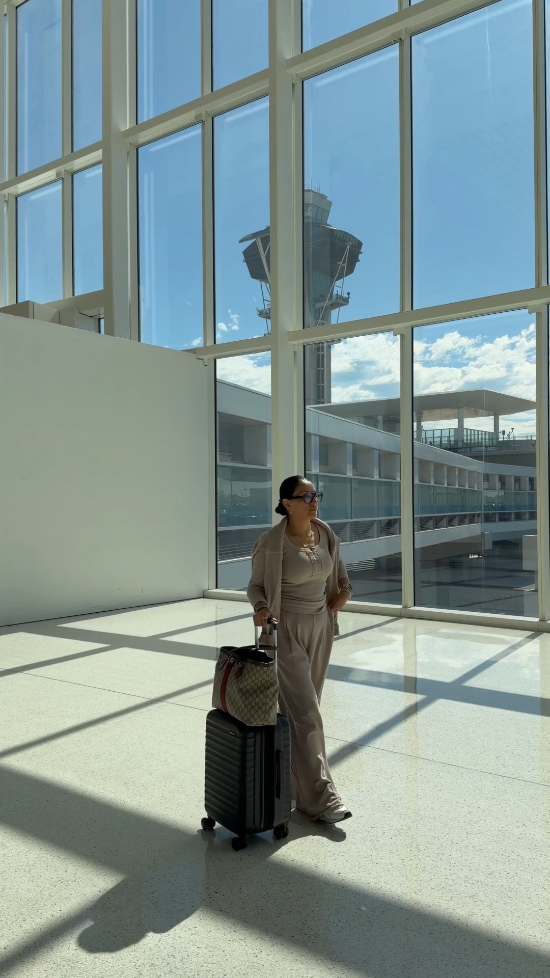 Travel Look ✈️flights

#LTKdayinmylife #LTKTravel #LTKSaleAlert