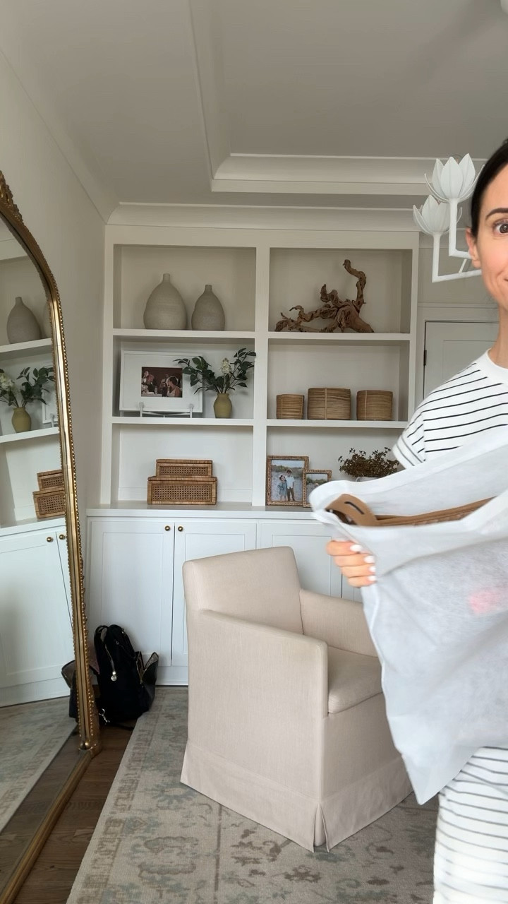 This Amazon bag is so good, soft leather and looks like high end! 



#LTKover40 #LTKitbag #LTKworkwear